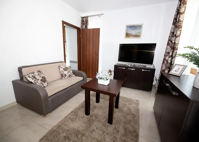 Διαμέρισμα Ikar Z Wlasnym Ogrodkiem, Bardzo Blisko Morza